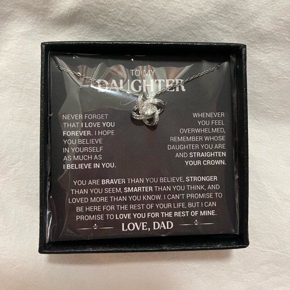Arctic Angel Gift for Daughter From Dad "Never Forget That I Love You" Necklace. - Picture 2 of 4